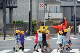 児童の見守り運動 