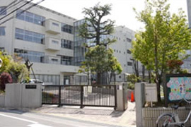 碑小学校